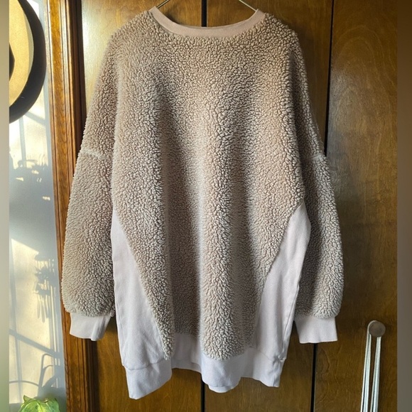 ASOS Sherpa sweater - Picture 2 of 6